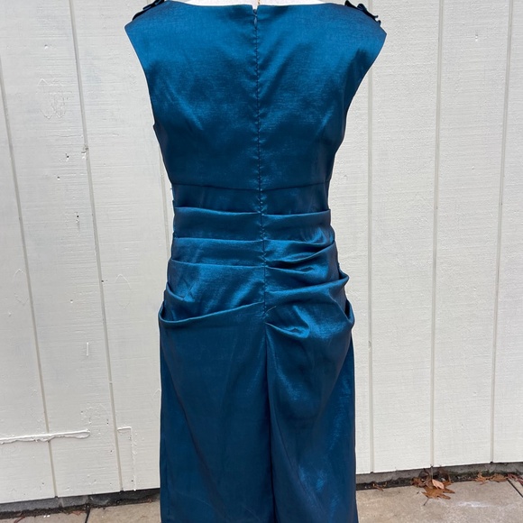 London Style Nights Metallic Iridescent Blue Cocktail Dress Size 10 - Picture 4 of 9